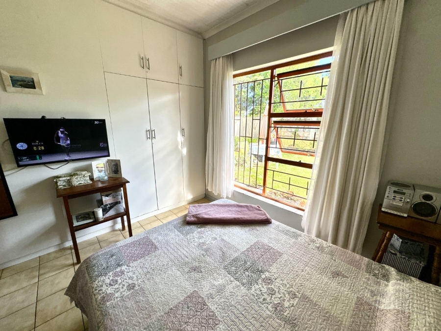 4 Bedroom Property for Sale in Bergsig Western Cape